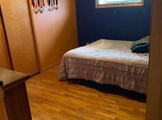 233 W 6th St, Neoga, IL 62447