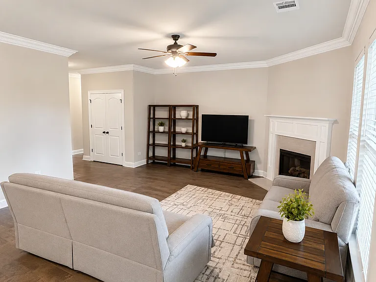 11660 Brookstone Dr — Photo 5
