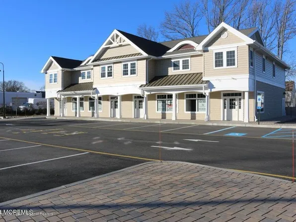 256 Mantoloking Rd Unit 2A, Brick, NJ 08723