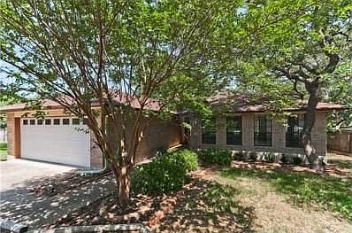3rd image of 11209 Whiskey River Dr