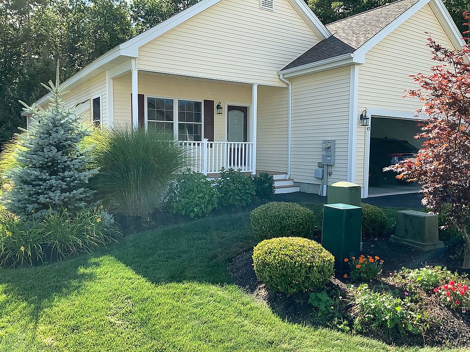 2nd image of 45 Cielo Dr