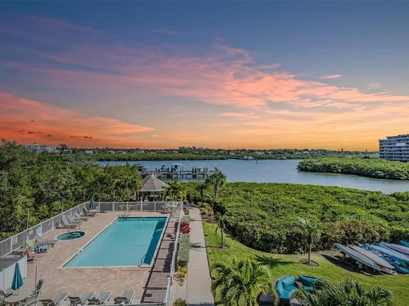 19519 Gulf Blvd #303, Indian Shores, FL 33785