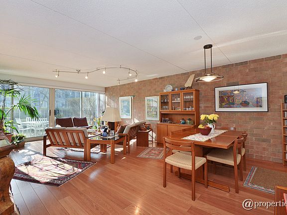 Living Room/Dining Room