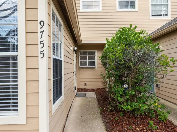 9755 SW 52nd Rd, Gainesville, FL 32608