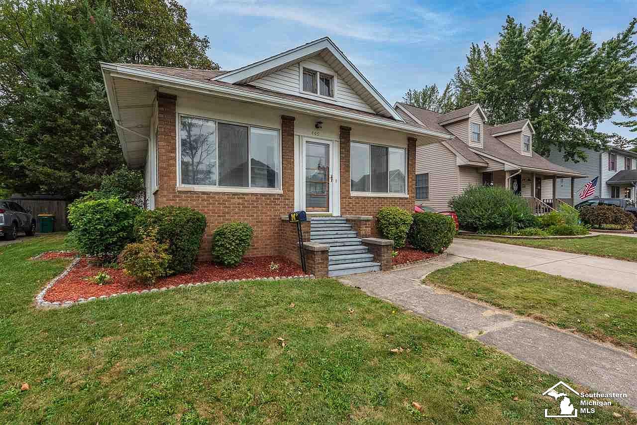 449 Arbor Ave, Monroe, MI 48162 Zillow