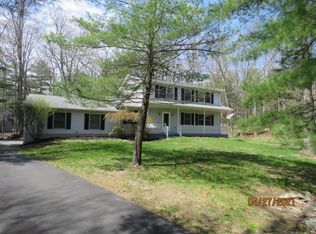 105 Park Ln, East Stroudsburg, PA 18301