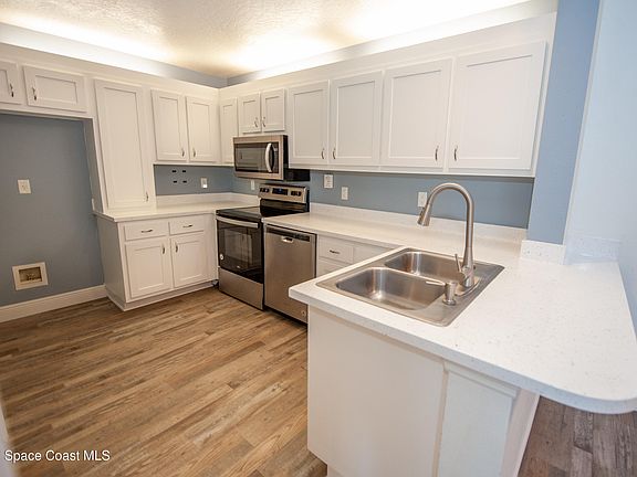 4th image of 1942 Quail Ridge Ct APT 504