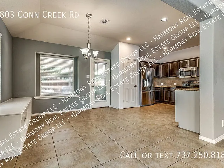 1803 Conn Creek Rd — Photo 9