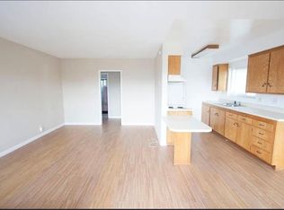 21103 Donora Ave APT C, Torrance, CA 90503
