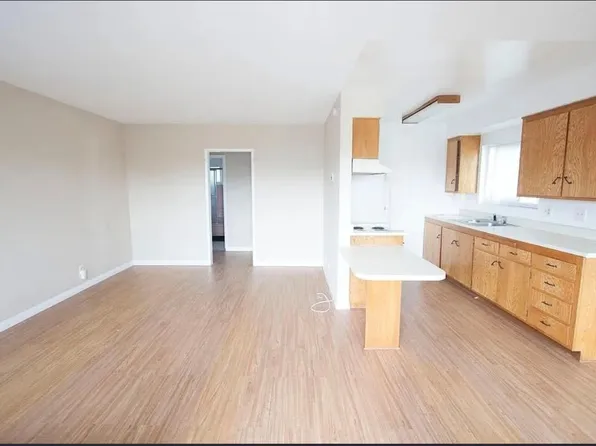 21103 Donora Ave APT C, Torrance, CA 90503