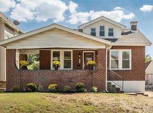 7040 Pernod Ave, Saint Louis, MO 63139