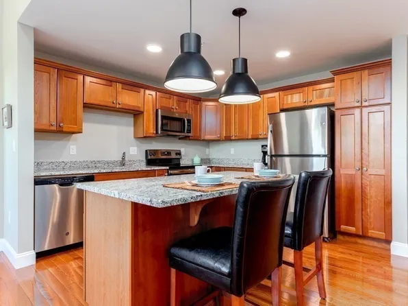 18 Eagle Nest #332, Clinton, MA 01510