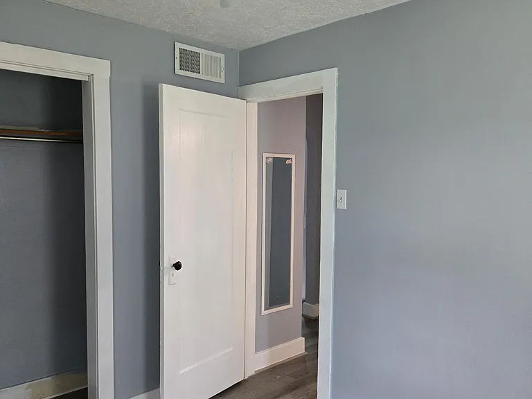 586 N Carolina Ave — Photo 7