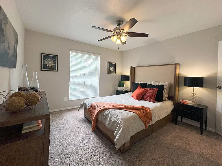 Village Green Apartments — Photo 9