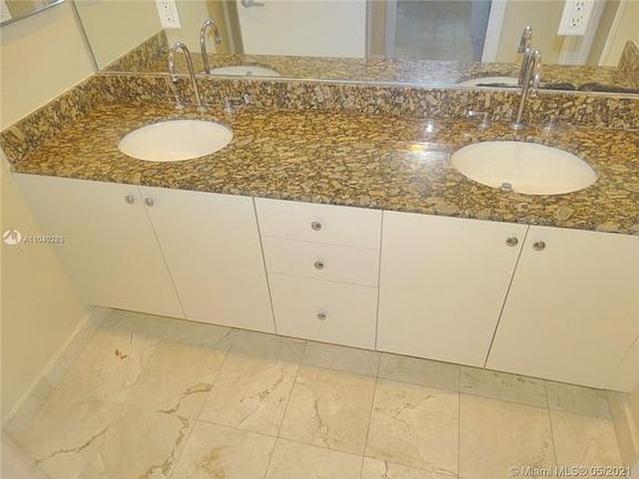 3rd image of 6917 Collins Ave APT 608