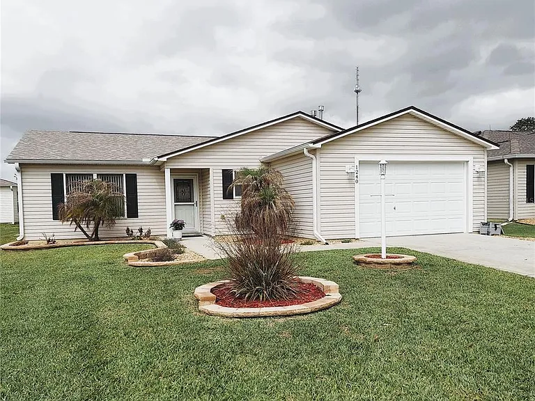 1240 Pageland Way — Photo 2