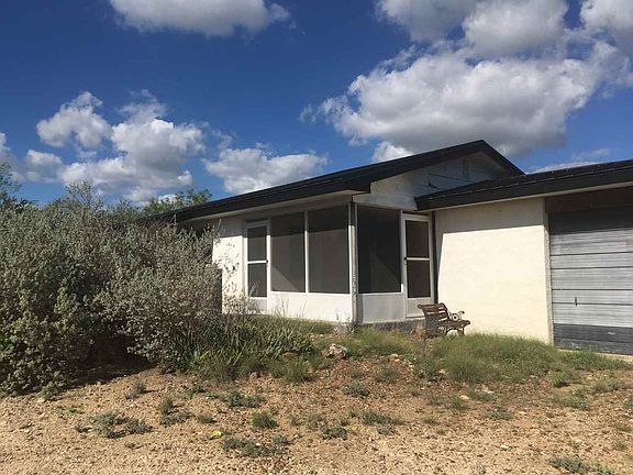 2nd image of 223 Bluff Dr