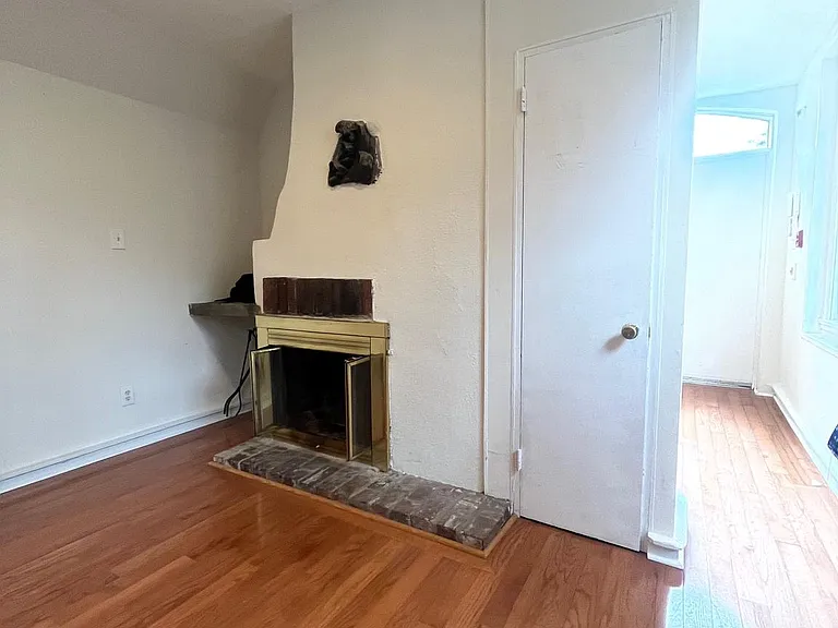 407 Cypress St #2F — Photo 13