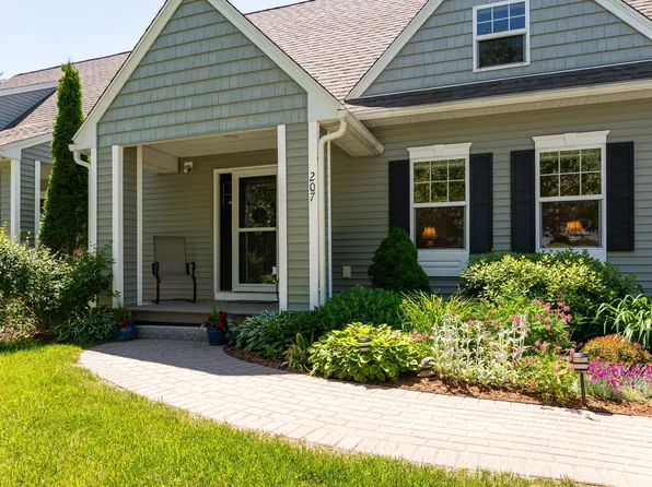 207 Villager Road, Chester, NH 03036