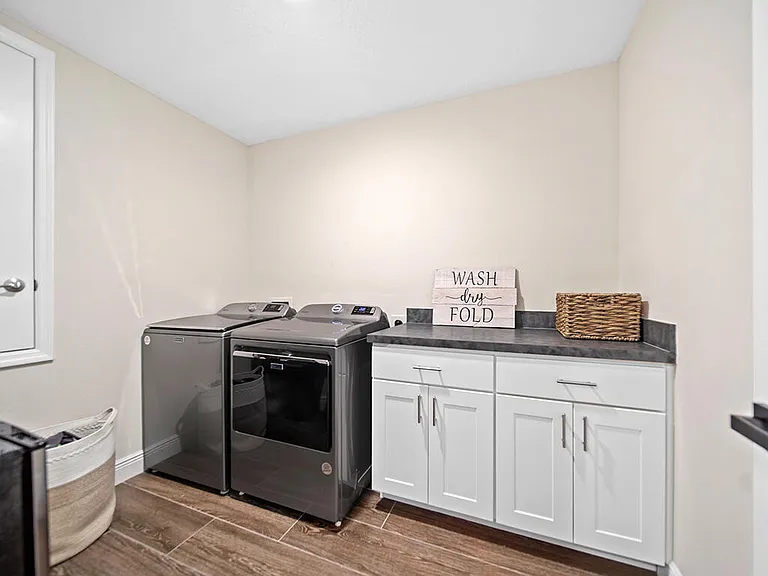 4662 SW Bradbury St — Photo 29
