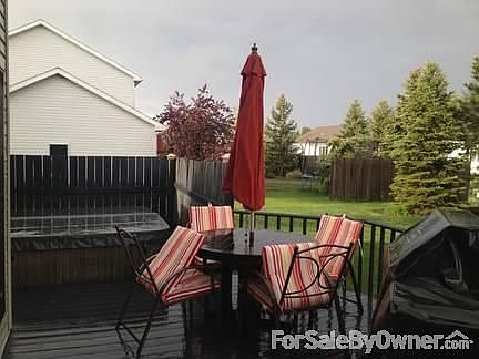 Deck
						:
						Hot tub not included