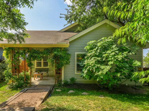 2203 E 8th St, Austin, TX 78702