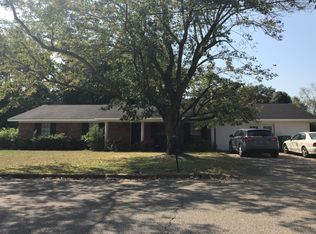 2311 Redbud Ln, Tupelo, MS 38801