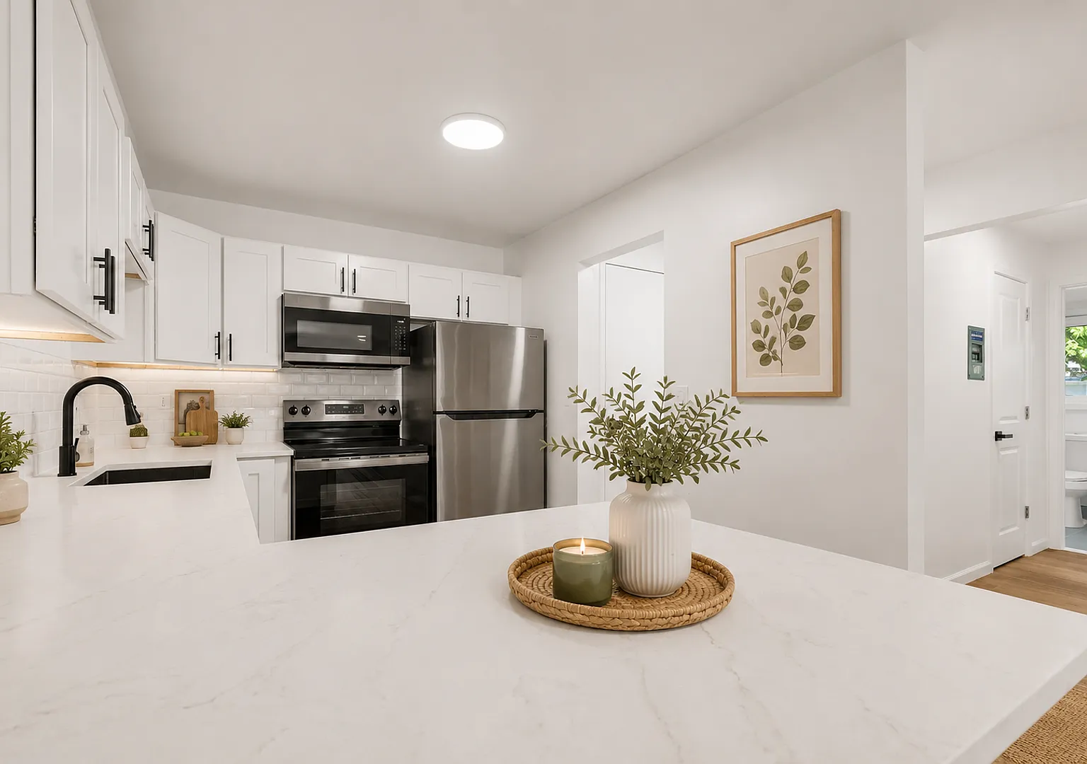 725 Coolidge St — Photo 4