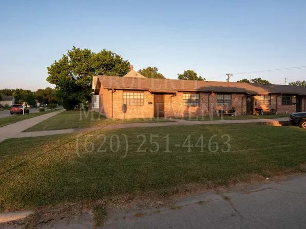 901 Harding St #1, Coffeyville, KS 67337