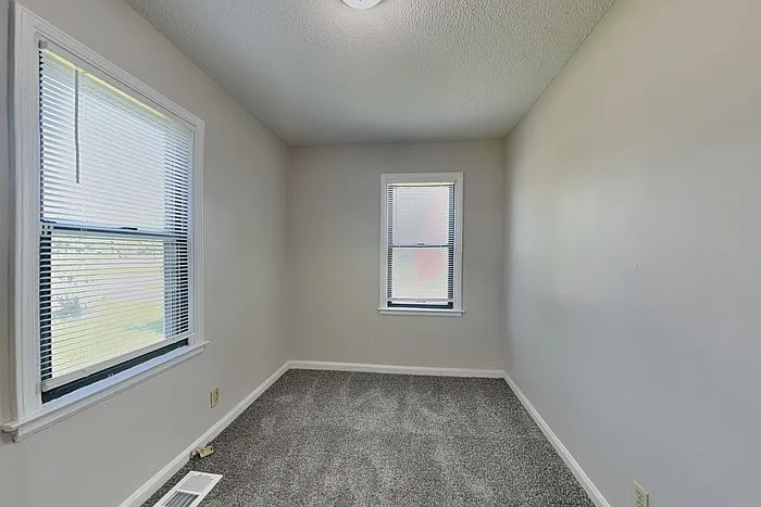 6196 W Morris St — Photo 13