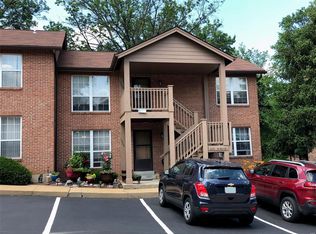 10545 Silkwood Ct, Saint Louis, MO 63114