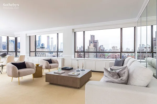 Sold by Sotheby's International Realty | media 12