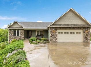 288 Ollie Weaver Rd, Weaverville, NC 28787