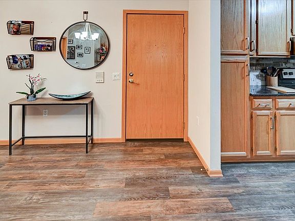 5th image of 3018 Yarmouth Greenway Dr APT 106