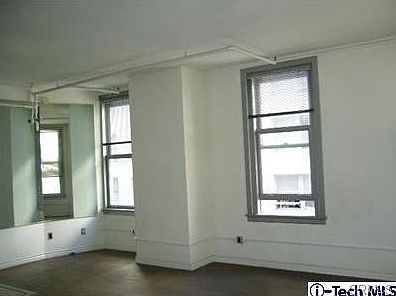 1st image of 215 W 7th St APT 1207