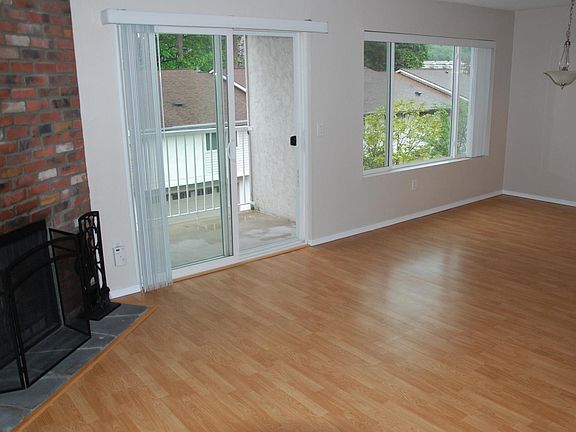 5th image of 9922 NE 116th St APT 311