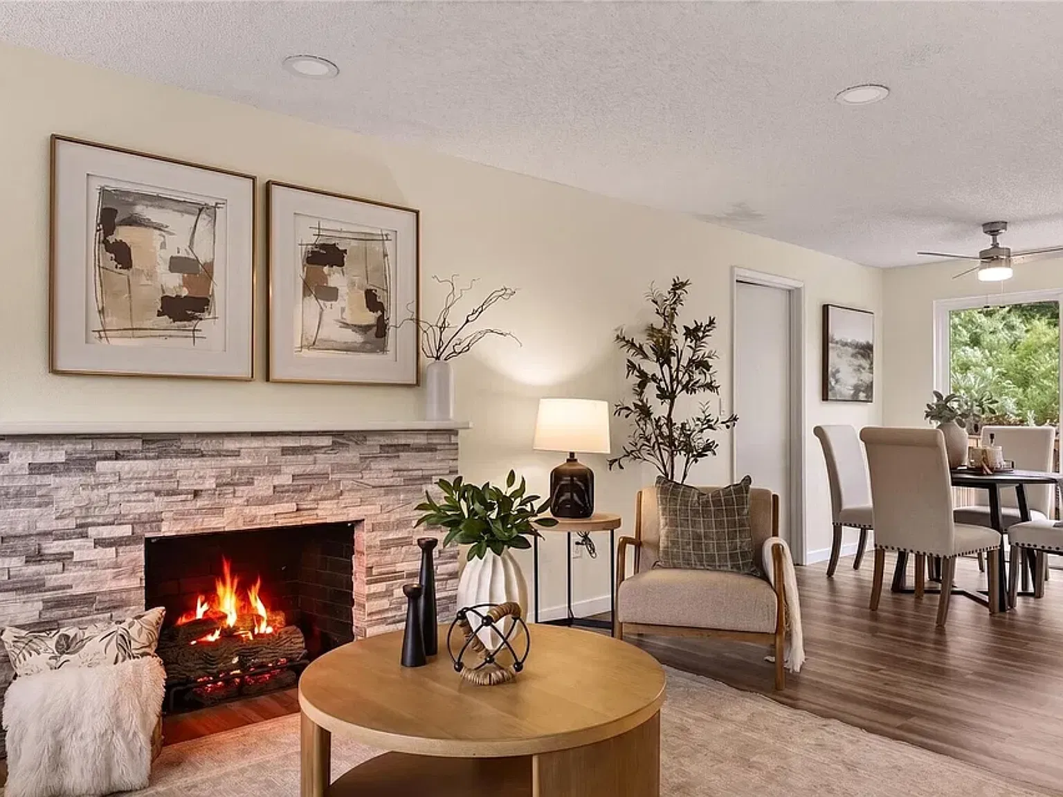 3 bed, 918 sqft, $3,000 — Photo 4