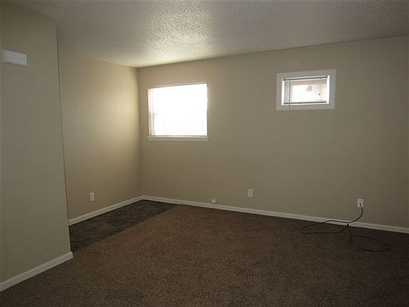 152md B-Living Room 1-2-14.