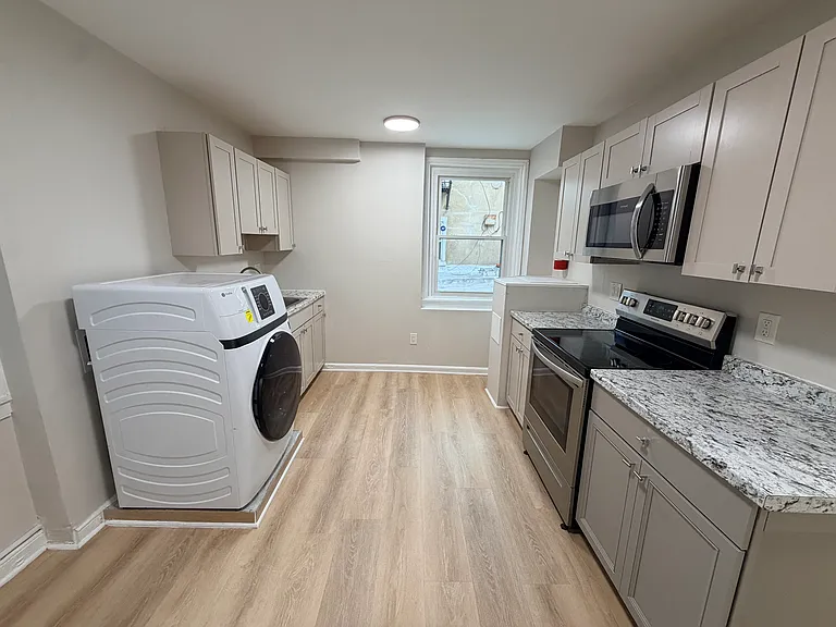 217 Northampton St #1 — Photo 15