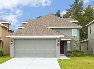 1030 Atlantic Ave, Fruitland Park, FL 34731