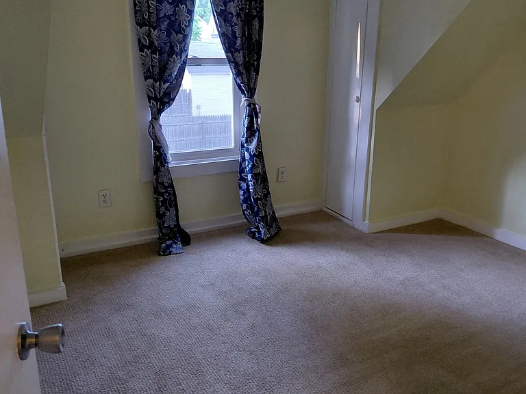 Magnolia Ave — Photo 20