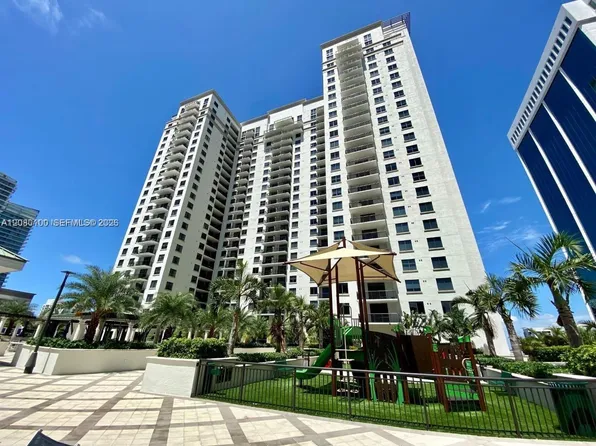 999 SW 1st Ave APT 3202, Miami, FL 33130