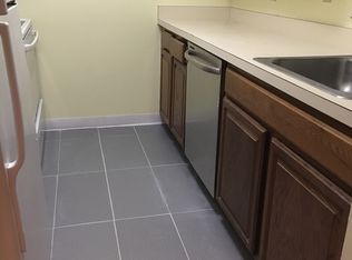 1408 Ravens Crest Dr E, Plainsboro, NJ 08536