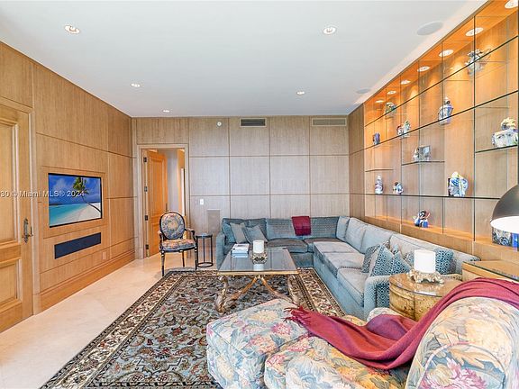 3rd image of 16047 Collins Ave APT 3303