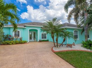 2471 NW Windemere Dr, Jensen Beach, FL 34957