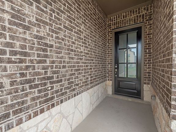 5th image of 5708 Ferrers Dr