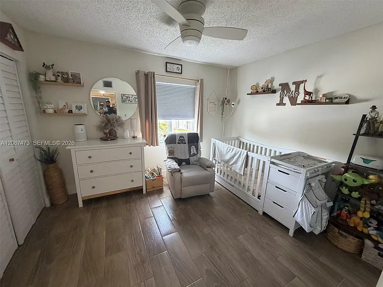 128 Riviera Cir #128 — Photo 14