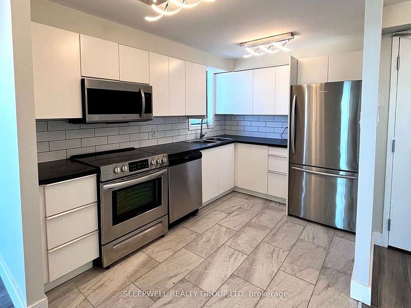 Ottawa Apartment for rent - 2 Bedrooms — photo 2