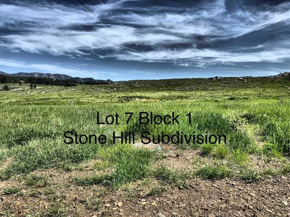 7 Stone Hill Dr, Custer, SD 57730