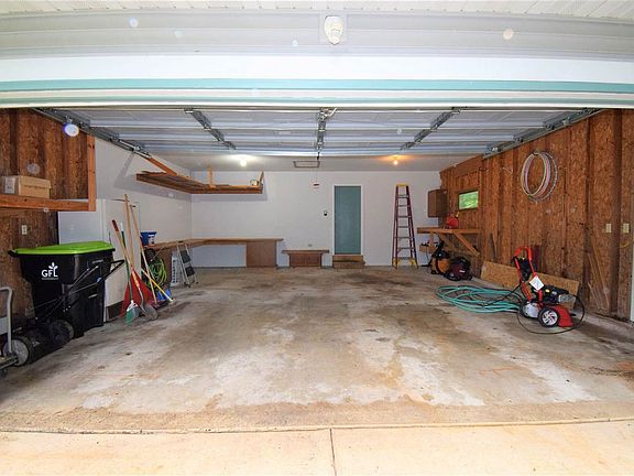 3rd image of 12580 Pa Be Shan Ln